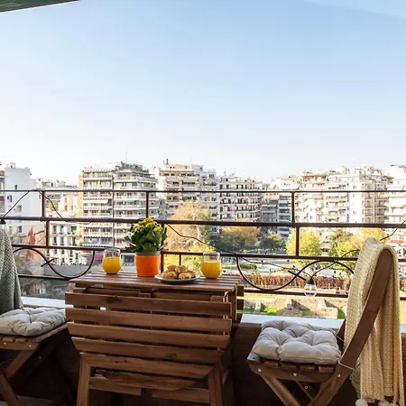 Galerius Panoramic Balcony Apartamento Tessalónica
