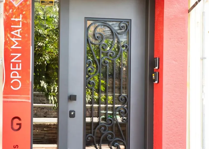 Galerius Panoramic Balcony *